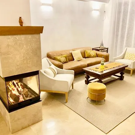 Podere Vista Villa *
